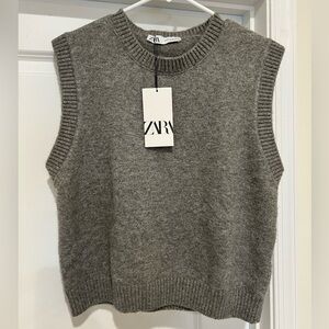 BNWT Zara sweater vest
